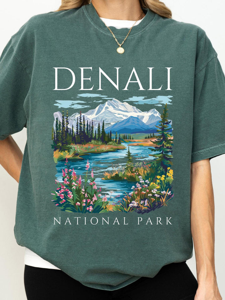 Denali National Park Vintage Crew Neck T-shirt