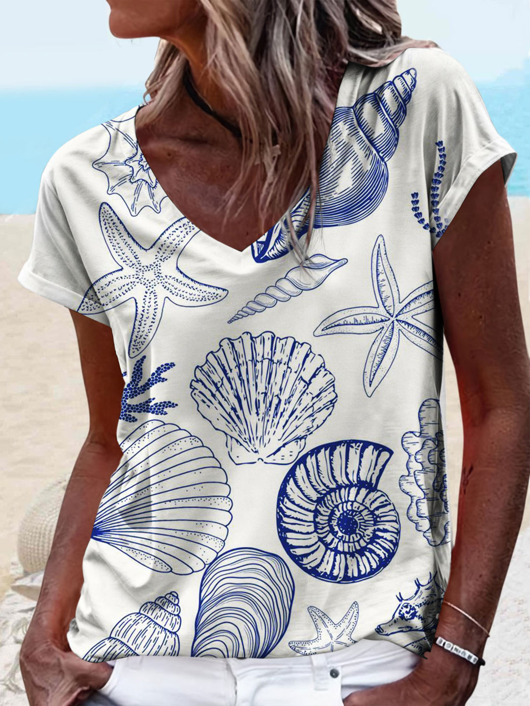 Beach Shell Simple Printed Casual V-Neck Top
